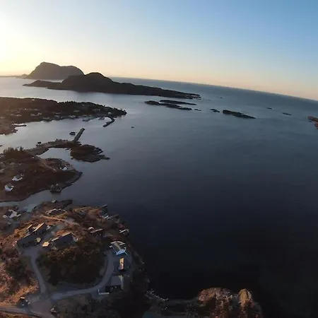 Sunset Island Retreat, Ocean With Hot Tub *