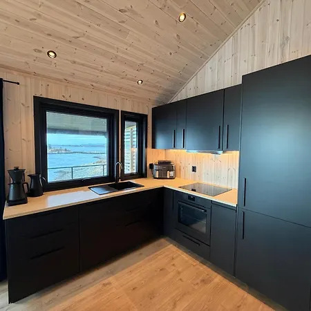 Vakantiehuis Sunset Island Retreat, Ocean With Hot Tub Herland