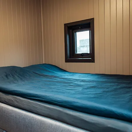 Sunset Island Retreat, Ocean With Hot Tub Feriehus Herland