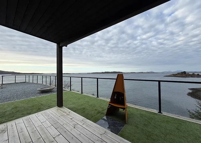 Vakantiehuis Sunset Island Retreat, Ocean With Hot Tub Herland